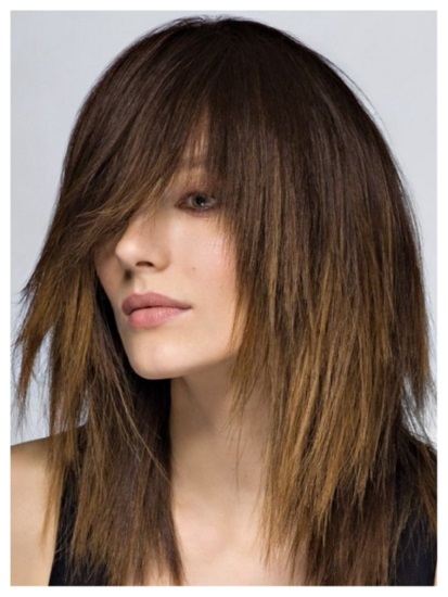 Haircut cascade for medium hair. Photos of new products 2020, how to cut, style yourself at home