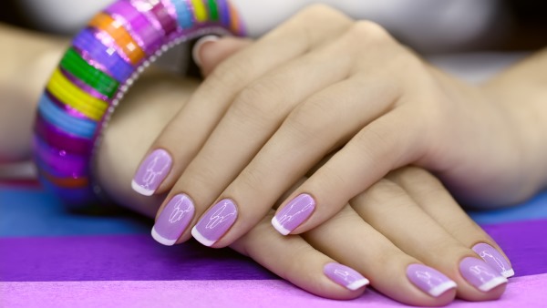 Summer manicure 2020 fashion trends. A photo. Bright, delicate, jacket, marine, with sparkles, rhinestones, rubbing