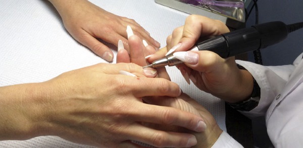 Hardware manicure training for beginners. How to do it step by step, cutters, attachments, sets, machines