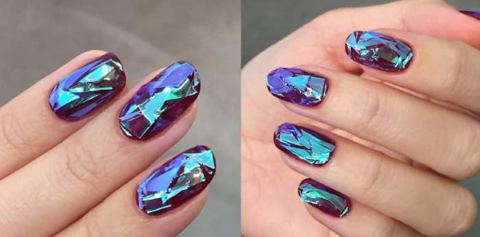 Broken glass on the nails. Photos, features, how to do it. Actual news 2020