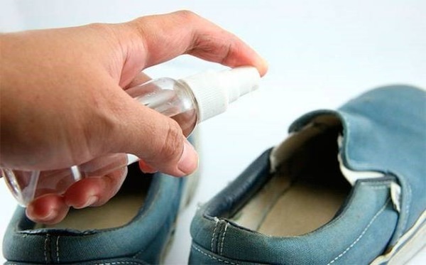 How to get rid of foot odor effectively. Best remedies in pharmacies, causes and treatments for sweating