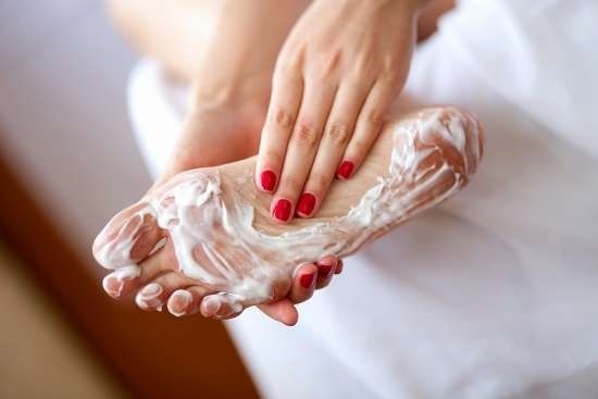 How to get rid of foot odor effectively. Best remedies in pharmacies, causes and treatments for sweating