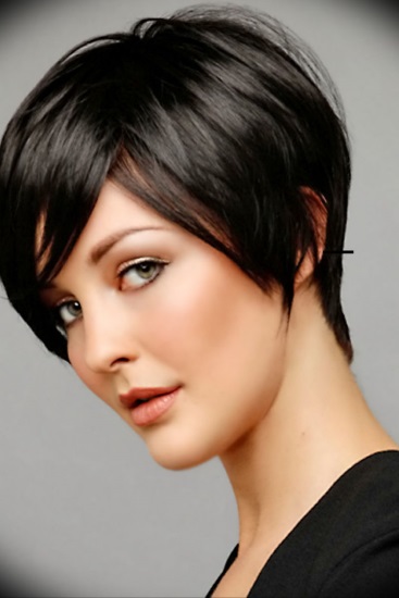 Fashionable haircuts for short hair for women. Trends 2020 fall-winter, new items for different ages and face types