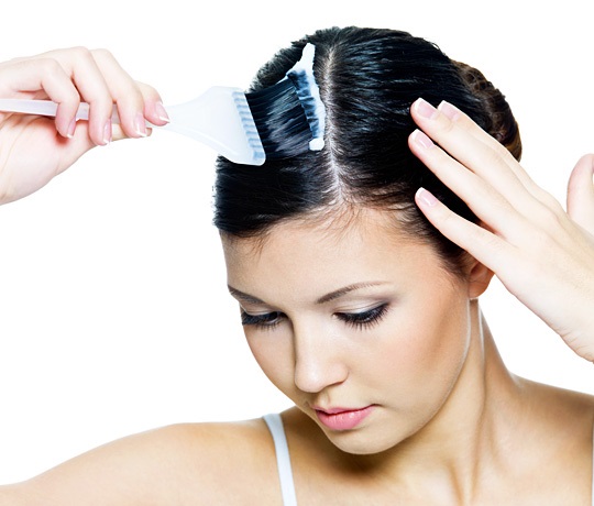 Estensione dei capelli con nastro: pro e contro, recensioni, conseguenze, prezzo. Correzione e cura