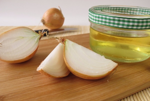 Olio d'oliva per capelli: ricette per maschere, da usare con miele, uovo, tuorlo, cannella. Come applicare di notte