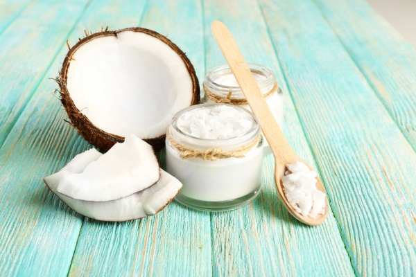 Hair masks with coconut oil. Recipes for growth, restoration of dry curls. How to make, apply at home