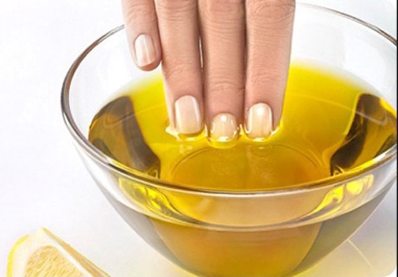 Strengthening nails at home with folk remedies, gel, acrylic, powder, sea salt