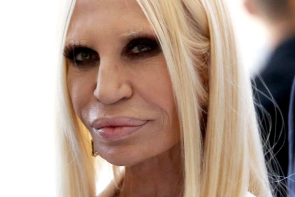 Donatella Versace prima e dopo la chirurgia plastica. Foto, altezza, peso, biografia, età