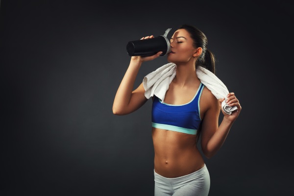 Slimming sports nutrition for women. Fat burners, collagen, vitamins. How to use