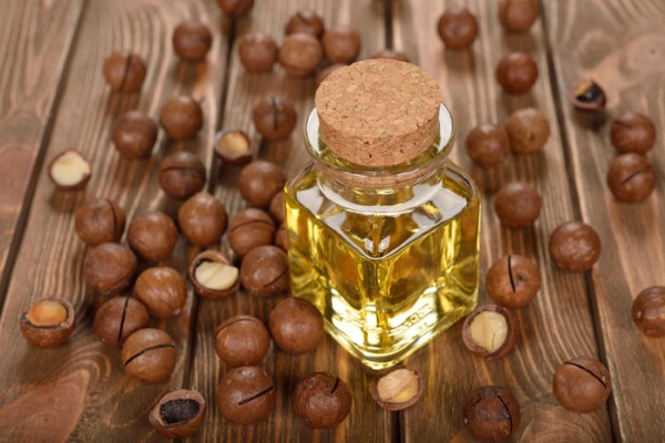 Olio di Macadamia per capelli. Composizione, uso, applicazione, revisioni