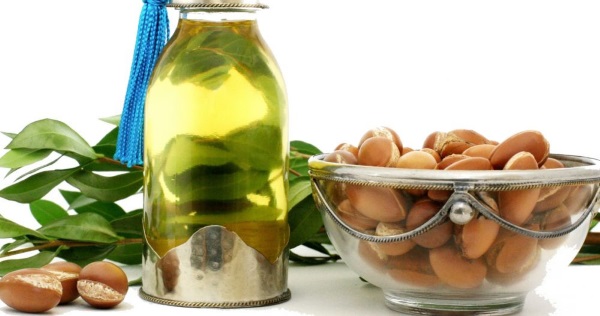 Olio di Argan. Proprietà utili, ricette per l'uso in cosmetologia per la pelle del viso, del corpo, dei capelli