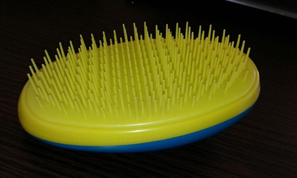 The best massage combs for hair. How to choose a professional, prices and reviews