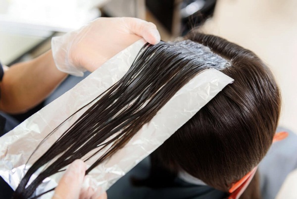 Means for long-term straightening, smoothing hair with an iron, keratin