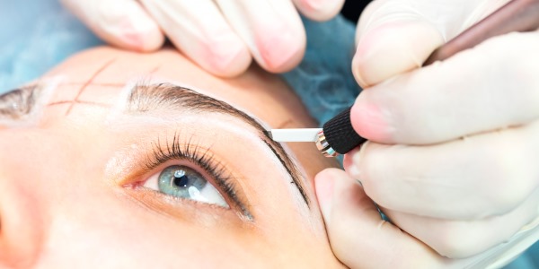 How powder eyebrows are made. Pixel spraying technique, photo after correction, healing by day, reviews, care