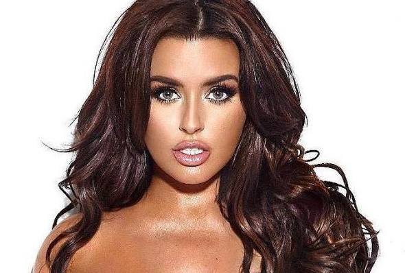 Abigail Ratchford. Foto in Unterwäsche, ohne Make-up, vor und nach plastischer Chirurgie, Größe, Gewicht des Modells