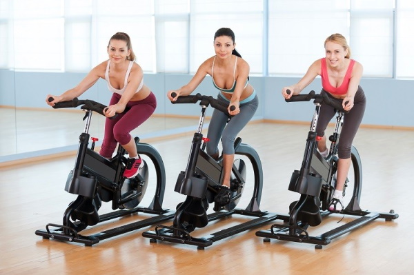 Exercise machines for girls in the gym. Names, how to use