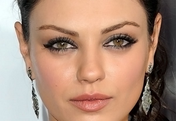 Mila Kunis. Foto hot, senza trucco, Maxim, prima e dopo la plastica, biografia, vita personale