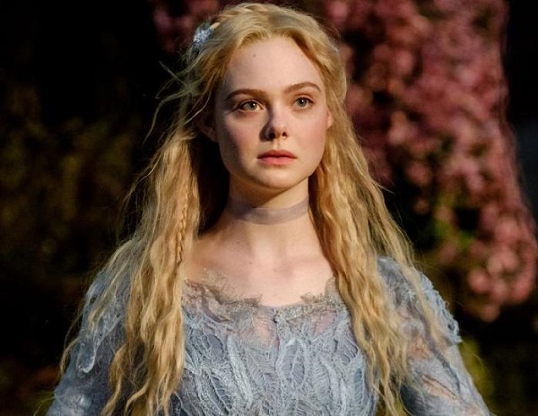 Elle Fanning (Fanning). Photos hot in a swimsuit, figure, personal life, biography