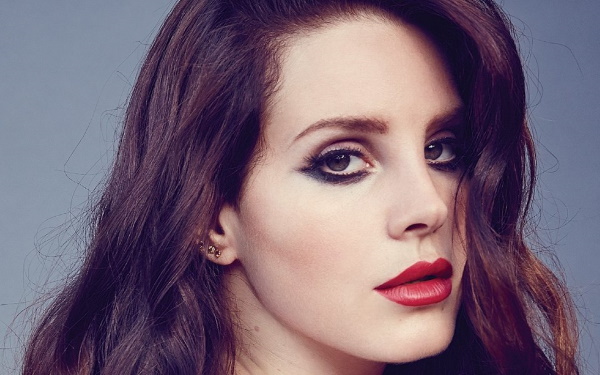 Lana Del Rey. Photos hot in a swimsuit, before and after plastic surgery, biography, personal life