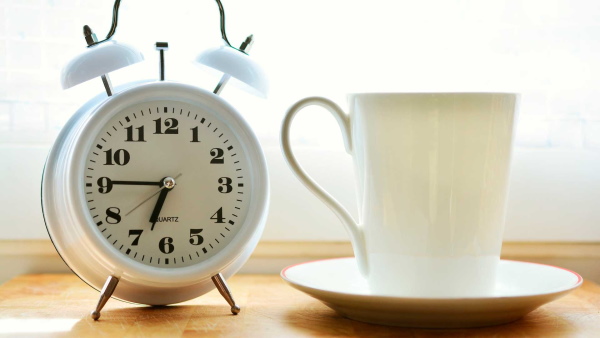 How to wake up early in the morning is easy and stay awake all day