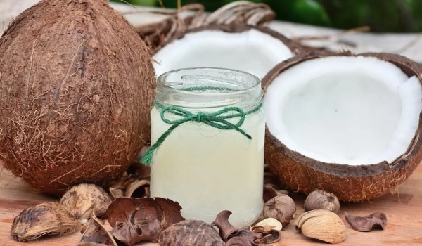 Coconut milk for hair, face, body. How to use