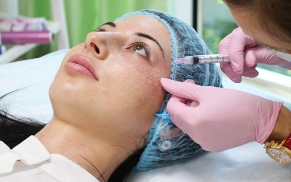 Bags under the eyes: cosmetic procedures, injections. Reviews