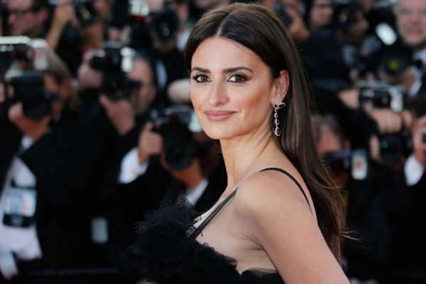 Penelope Cruz. Foto di rivelazioni, hot, prima e dopo la chirurgia plastica, biografia