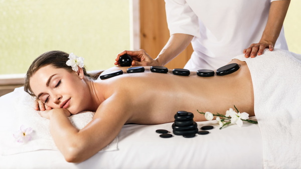 Stone massage. What is it, description of the procedure, technique